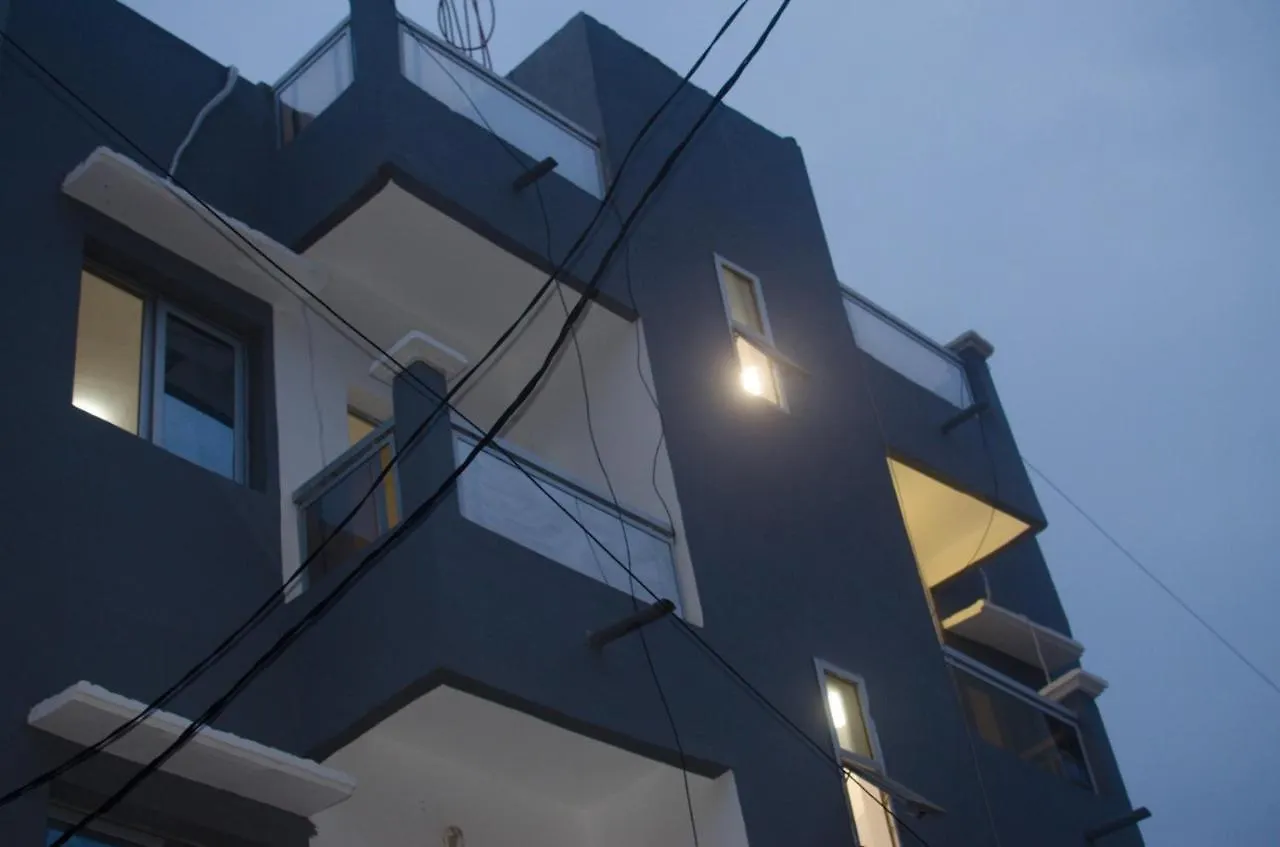 Appartement Entier F3 Climatise Agreable, Spacieux Et Confortable A Gadaye Dakar 0*,  Senegal