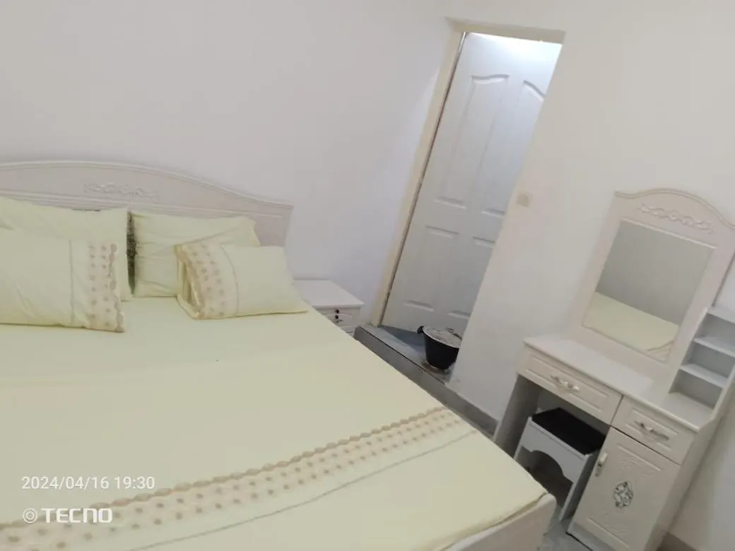 Apartment Appartement Entier F3 Climatise Agreable, Spacieux Et Confortable A Gadaye Dakar Senegal