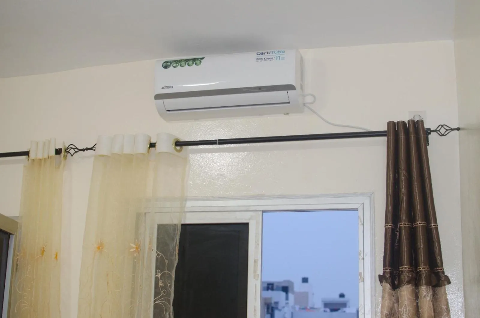 Apartment Appartement Entier F3 Climatise Agreable, Spacieux Et Confortable A Gadaye Dakar Senegal