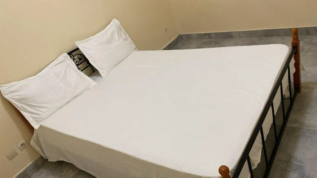 Appartamento Appartement Entier F3 Climatise Agreable, Spacieux Et Confortable A Guediawaye Gadaye Dakar